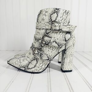 NEW Boutique Pointed Toe Leopard-print Zipper Buckle High Heel Soft Boots C378